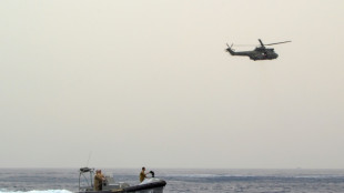 Rescatistas en L&iacute;bano buscan supervivientes tras naufragio de barco con migrantes