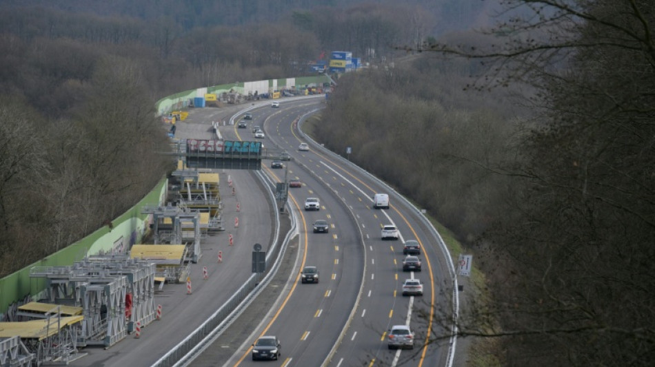 Bundesgerichtshof verhandelt &uuml;ber Klimaklagen gegen BMW und Mercedes