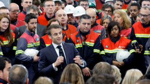 Batteries lithium: Macron annonce 1,5 milliard d'euros d'investissement entre Orano et le chinois XTC &agrave; Dunkerque