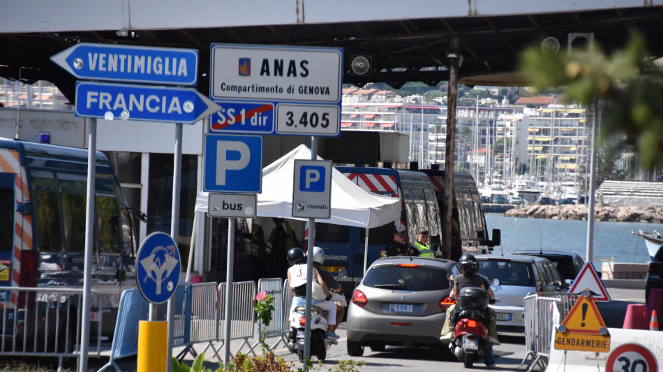 Pestaggio choc a Brescia, arrestato 23enne in fuga