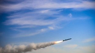 Bahrein, 'civili feriti e case danneggiate per un drone dell'Iran'