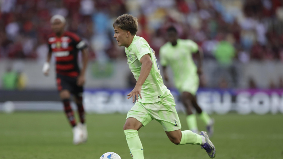 Il Barcellona va sotto 2-0, poi ribalta il Levante