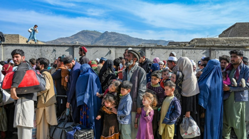 El regreso forzado desde Pakist&aacute;n "con las manos vac&iacute;as" de 1,7 millones de afganos