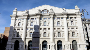Borsa: Milano accelera (+2,3%) in attesa di Wall Street