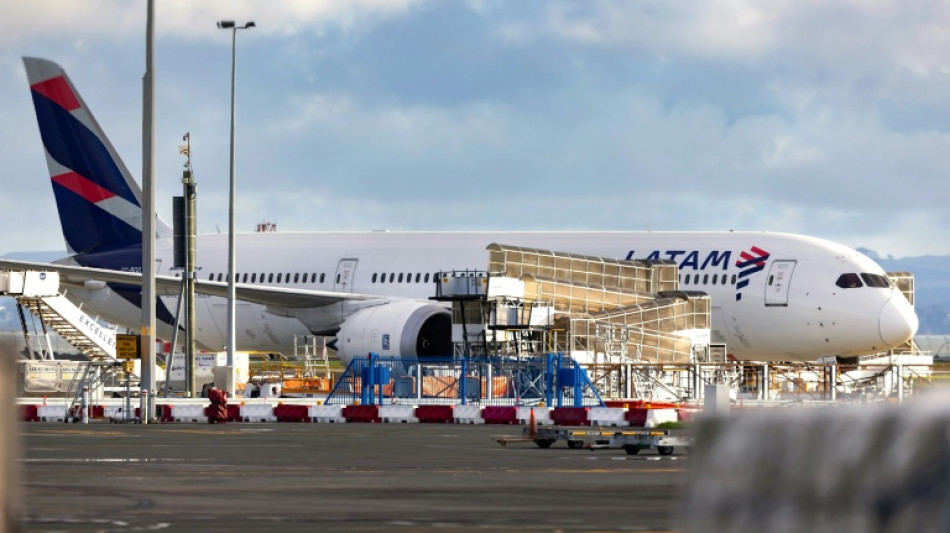 Autoridades dos EUA investigam Boeing por poss&iacute;vel falsifica&ccedil;&atilde;o de registros do 787