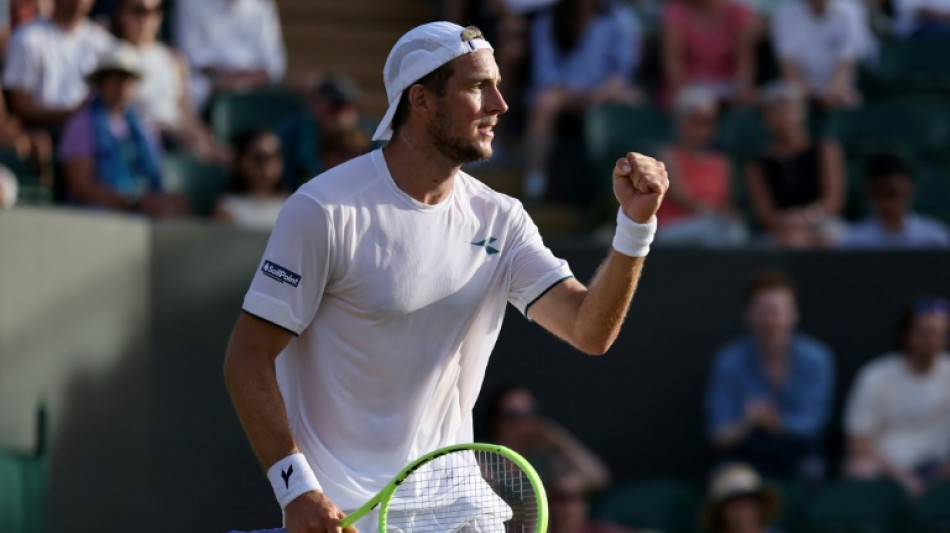 Struff oldest first-time men's Slam quarter-finalist in Open era