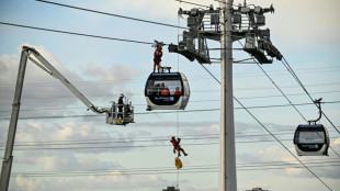 Sur le premier t&eacute;l&eacute;ph&eacute;rique d'&Icirc;le-de-France, exercice d'&eacute;vacuation grandeur nature