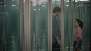 Don't let the sun, film su alienazione e riscaldamento globale