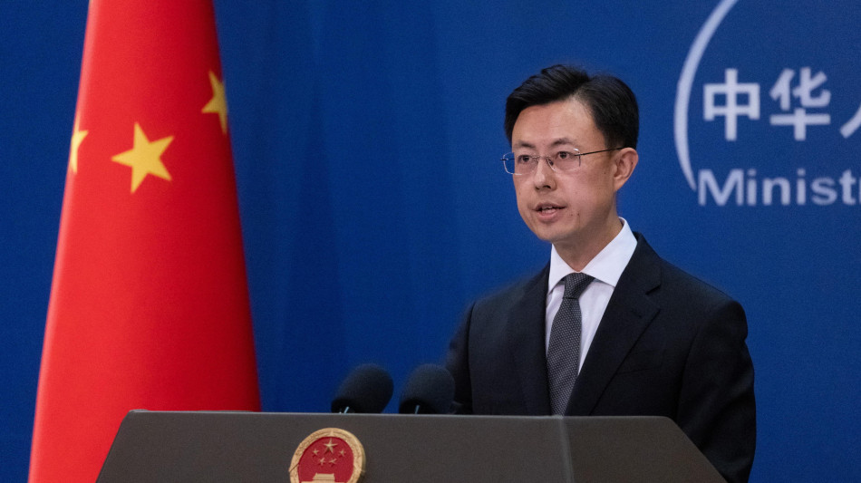 Cina, 'sanzioni europee all'Iran mossa non costruttiva'