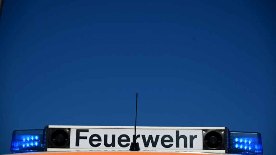 Fünf Verletzte: Auto fährt auf Parkdeck in Essen in Familie