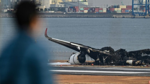 Pilotos de companhia a&eacute;rea japonesa n&atilde;o perceberam inc&ecirc;ndio na aeronave ap&oacute;s colis&atilde;o