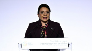 Francia acoge una cumbre para mejorar la alimentaci&oacute;n escolar en el mundo