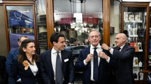 Una cravatta per la giornata del made in Italy, Urso la indossa