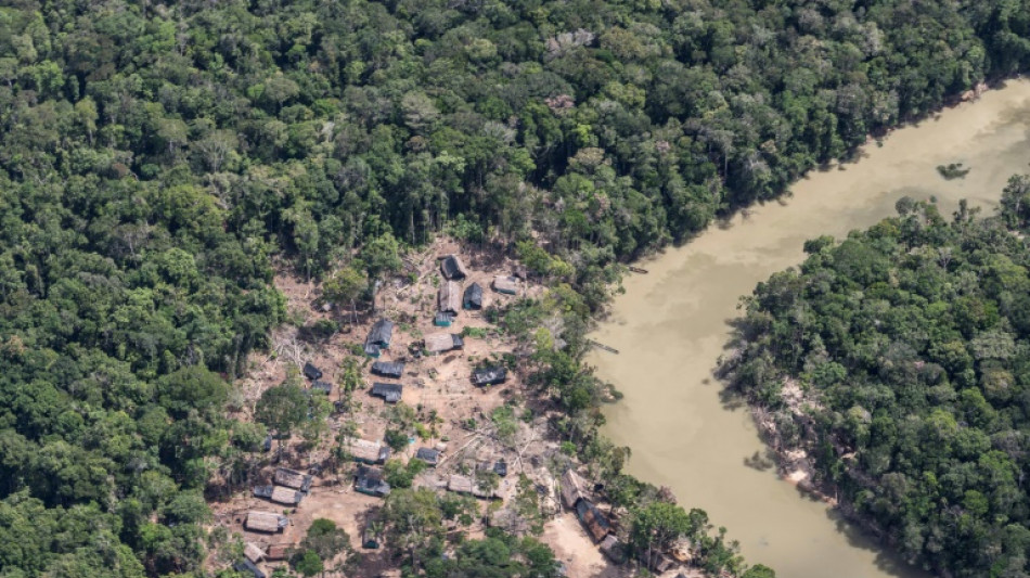 Venezuela: plus de 11.500 chercheurs d'or d&eacute;log&eacute;s depuis juillet d'une r&eacute;serve naturelle