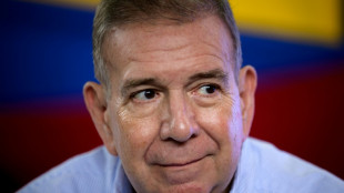 Opositor venezuelano Gonz&aacute;lez Urrutia chega &agrave; Espanha para receber asilo pol&iacute;tico