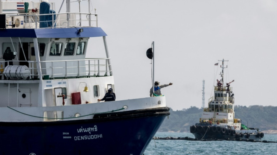 Tha&iuml;lande: la nappe de p&eacute;trole touche le littoral