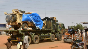 Francia inicia la retirada de militares de N&iacute;ger