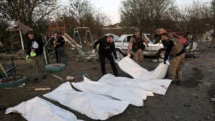 Al menos 51 muertos en un bombardeo ruso en Ucrania mientras asist&iacute;an a un velorio