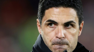 Arsenal's Arteta warns misfiring Man Utd still a threat