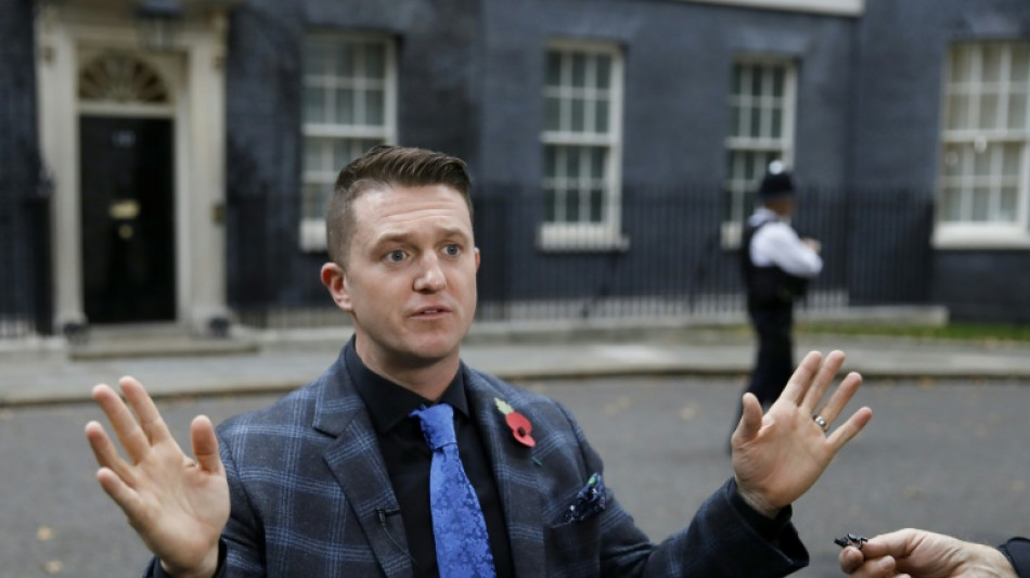 Britischer Rechtsradikaler Tommy Robinson soll fr&uuml;hzeitig aus Gef&auml;ngnis kommen