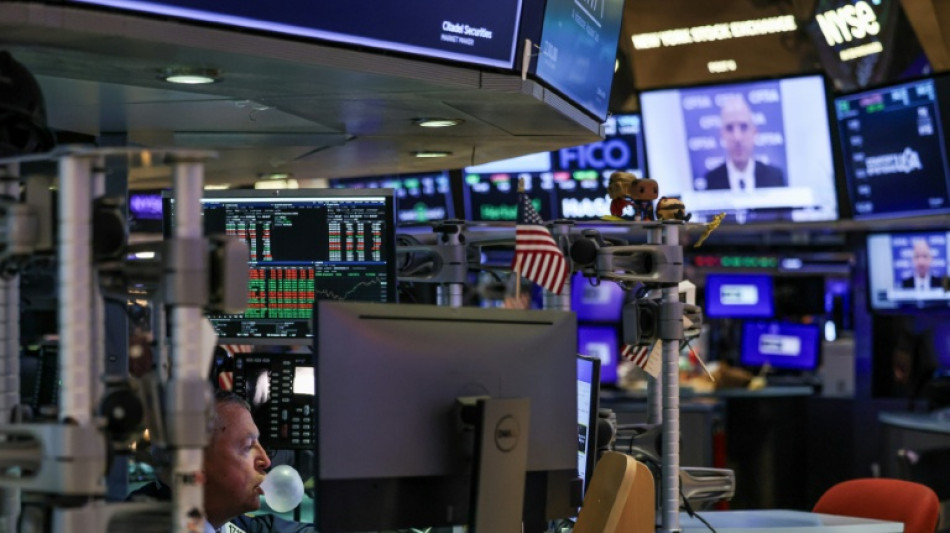 Wall Street ouvre en hausse avant une fin de semaine tronquée
