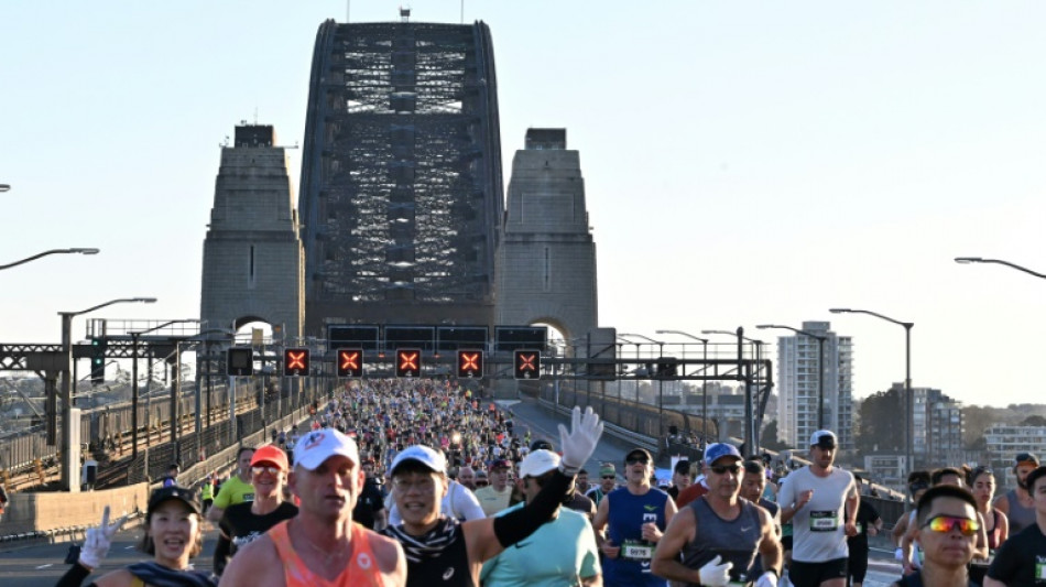 Hassan and Kiros smash race records to win Sydney Marathon