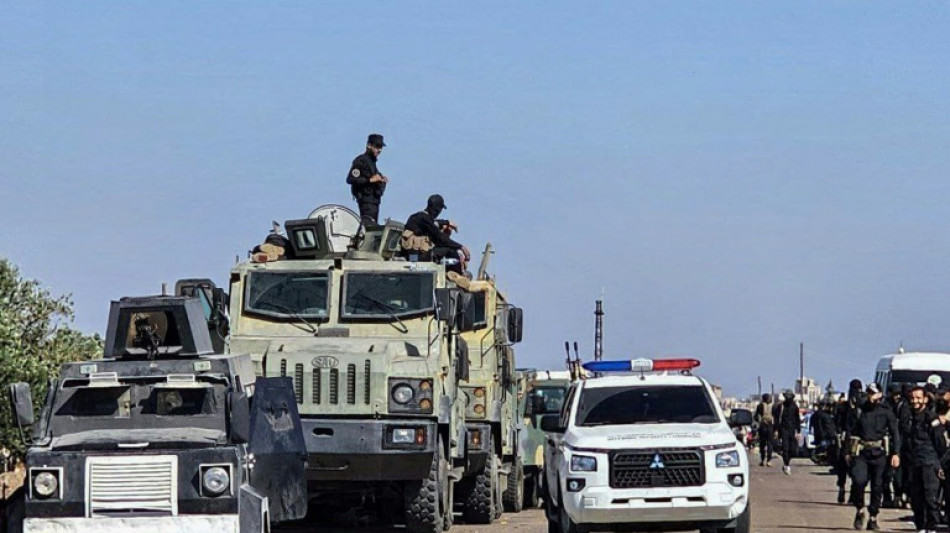 Des combats entre druzes et bédouins font 89 morts en Syrie, selon une ONG














Syrie: des combats dans une province druze font 64 morts







 les forces 
