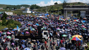 Bloquean carreteras de Guatemala para exigir cese de persecuci&oacute;n electoral