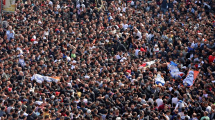 Six Palestiniens tu&eacute;s dans des raids isra&eacute;liens, foule dense aux fun&eacute;railles