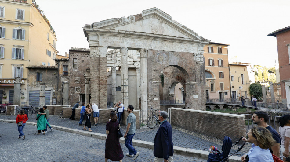 Rafforzata sicurezza a ghetto Roma e a obiettivi sensibili
