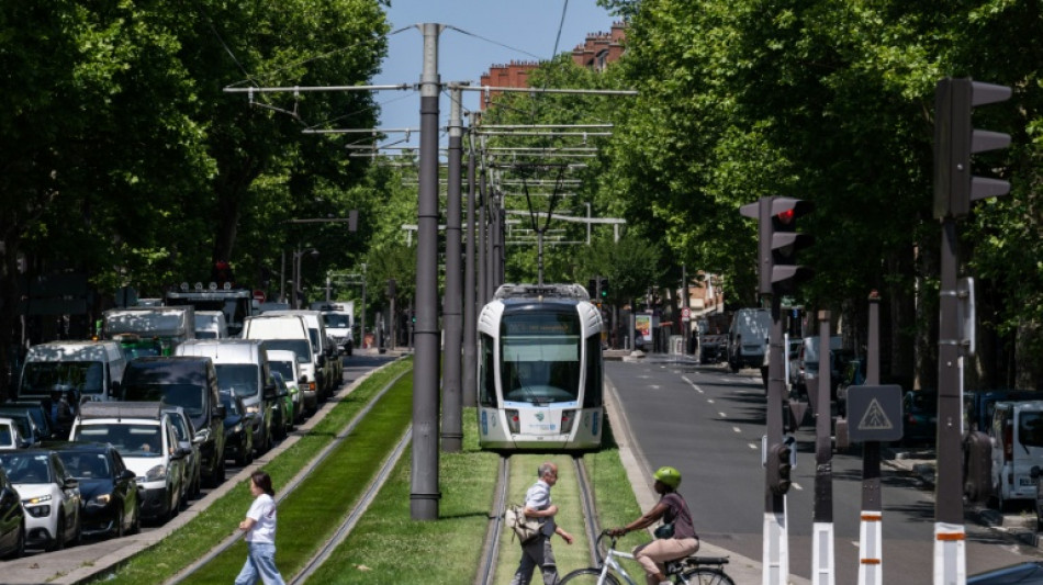 L'&Icirc;le-de-France pr&eacute;pare l'ouverture &agrave; la concurrence de quatre lignes de train et sept de tramway