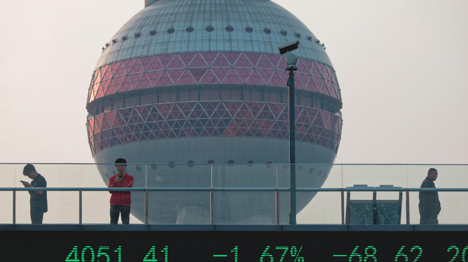 Borsa: Shanghai apre a -0,13%, Shenzhen a -0,76%