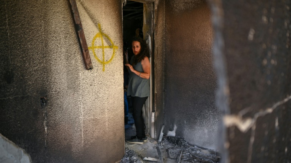 De vuelta a su kibutz quemado, una madre israel&iacute; teme por sus hijos secuestrados