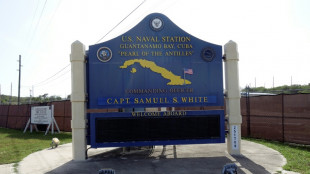 Pentagon chief visits Guantanamo, warns Cuba against threatening US