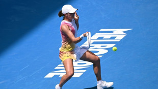 Swiatek vence Siniakova e avan&ccedil;a &agrave; 2&ordf; rodada do Aberto da Austr&aacute;lia