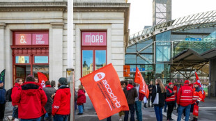 Streik legt &ouml;ffentlichen Verkehr in Belgien lahm