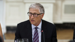 Bill Gates trasferisce 8 miliardi a una no profit dell'ex moglie