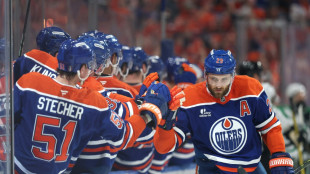 Draisaitl mit Tor und Assist: Oilers mit drei Matchbällen