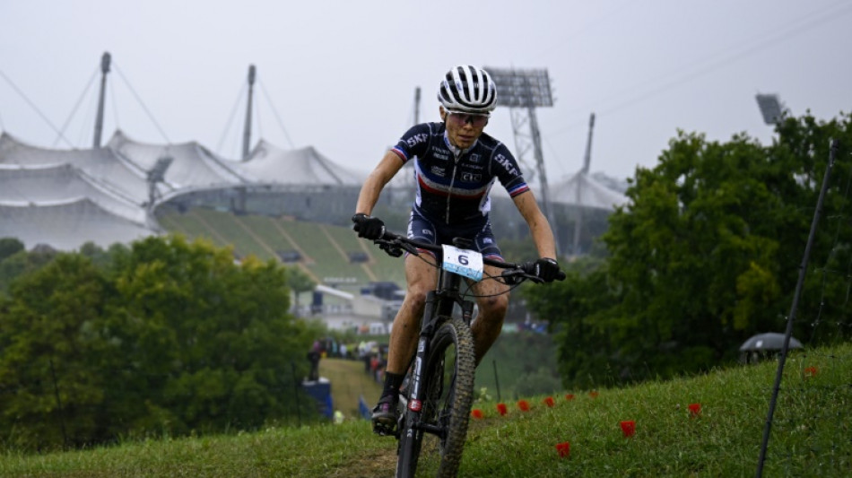 VTT: Loana Lecomte championne d'Europe devant Pauline Ferrand-Pr&eacute;vot, doubl&eacute; fran&ccedil;ais