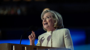 Hillary Clinton, usano omicidio Kirk per attaccare gli avversari