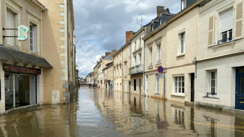 Crues: vigilance rouge lev&eacute;e en Mayenne et Maine-et-Loire, Craon sous les eaux