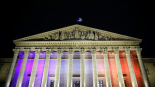 Deputados e senadores alcan&ccedil;am acordo na Fran&ccedil;a para projeto de lei de imigra&ccedil;&atilde;o