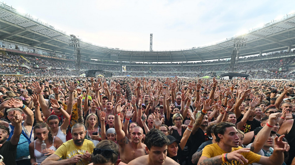 Siae, nel 2025 prima per spesa la musica Pop-Rock-leggera, poi calcio e cinema