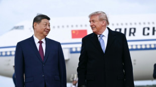 Markets mixed as China's Xi arrives for US talks