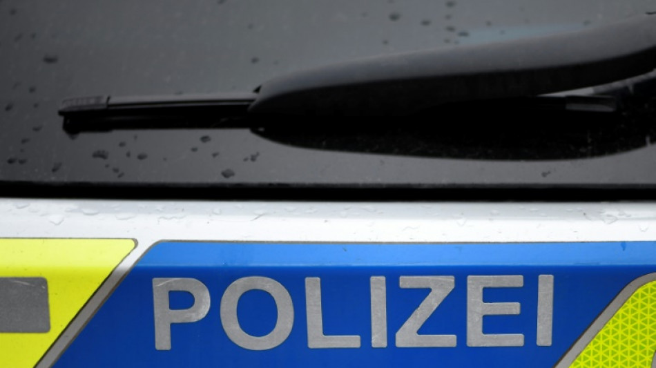 Polizei in Niedersachsen schie&szlig;t auf mit Messer bewaffneten 26-J&auml;hrigen