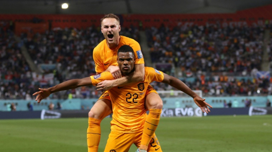 Pa&iacute;ses Bajos fulmina las ilusiones de EEUU y es primer clasificado a cuartos