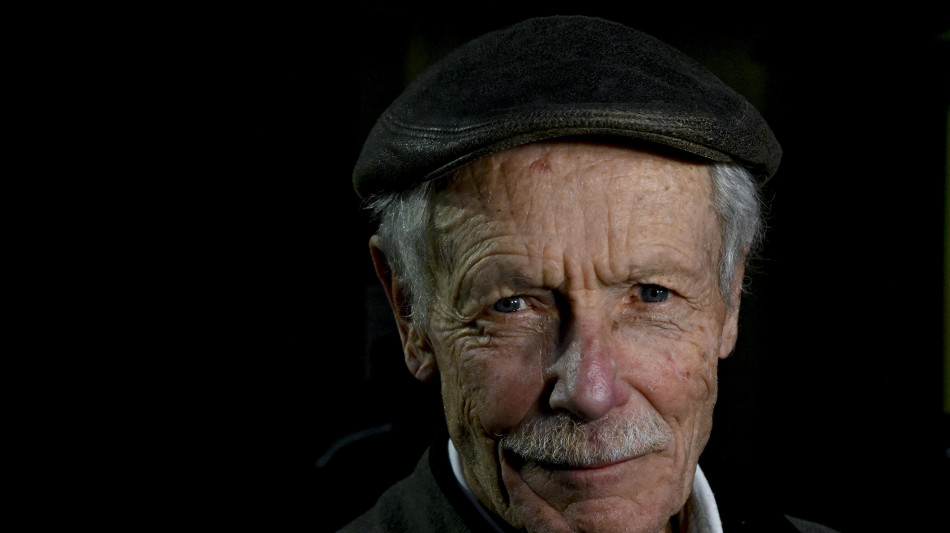 Scrittore solitario e filosofo, cos&igrave; Erri De Luca a Cannes