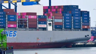 US trade gap narrows in April on oil exports boost