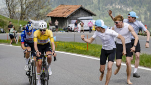 Pogacar vince la quarta tappa del Giro di Romandia