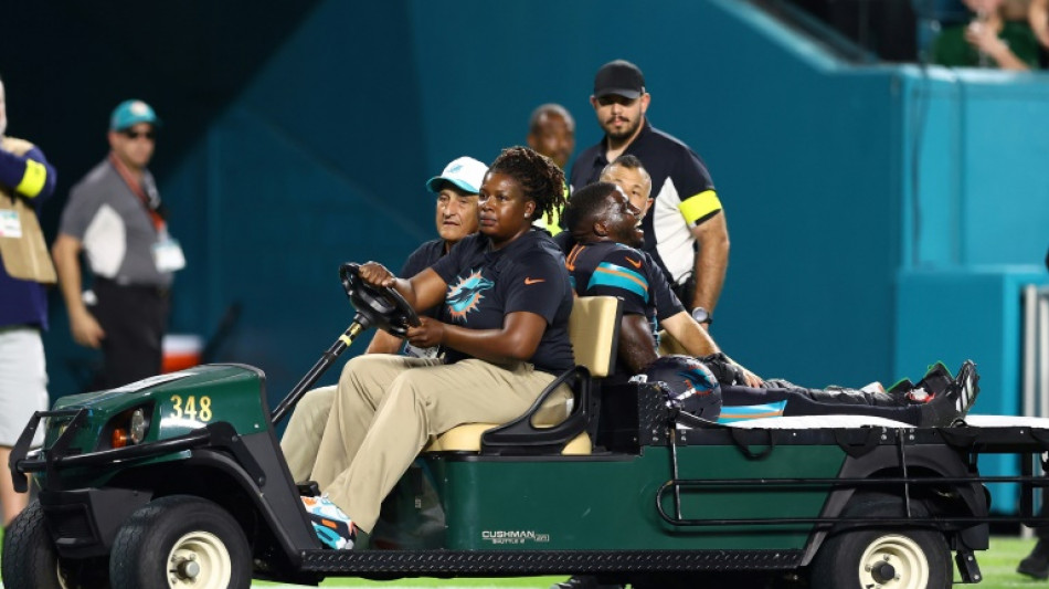 Dolphins star Hill suffers gruesome injury in Jets clash